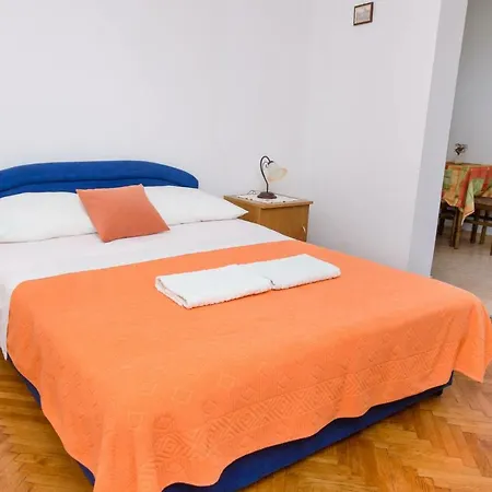 Apartment Anka Marina