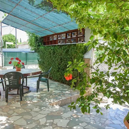 Anka Apartment